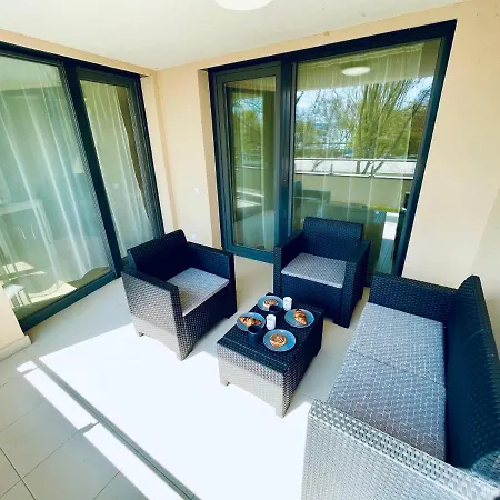 Kisfaludy Appartement *