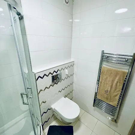 Kisfaludy באלאטונפורד